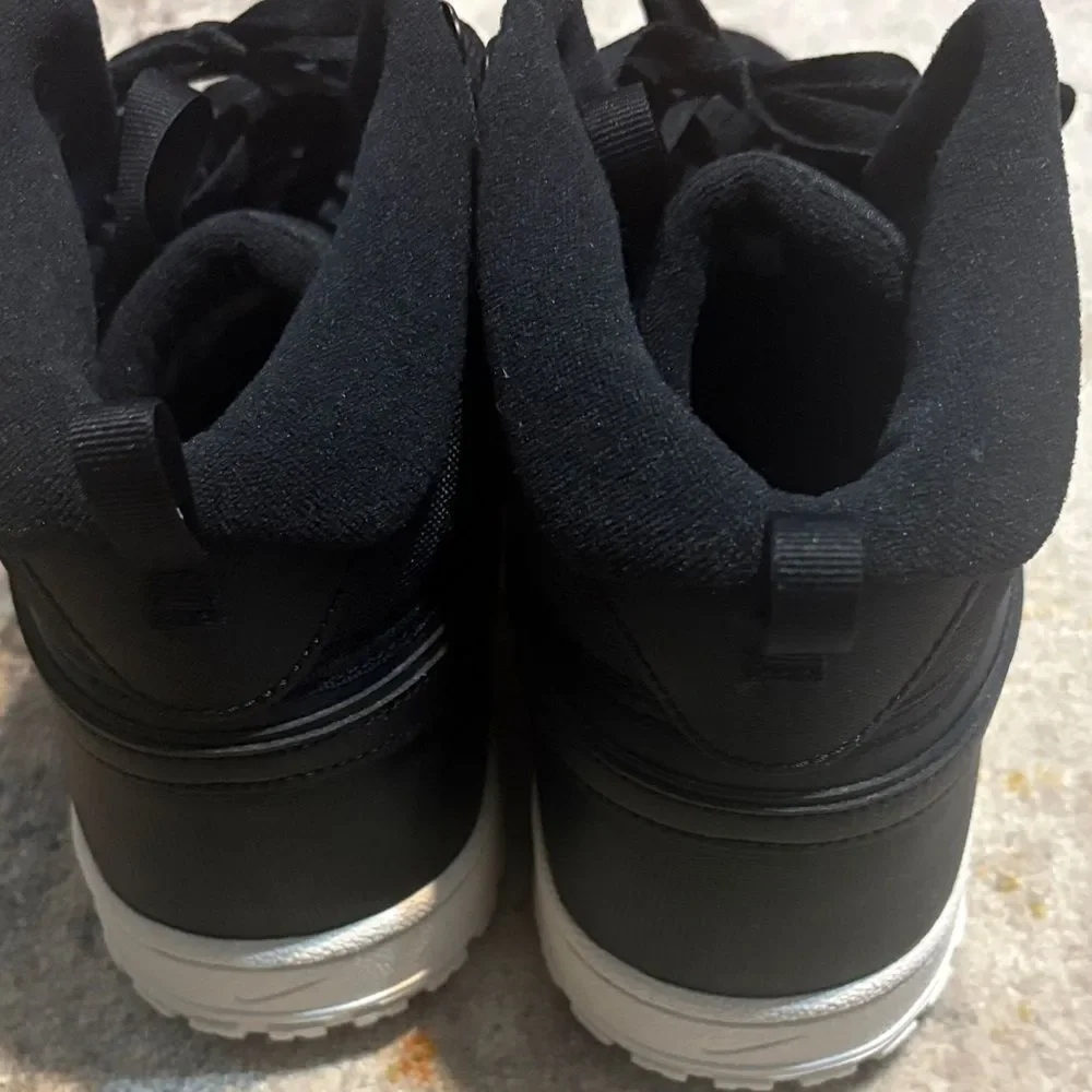 Nike Court Vision Mid Winter